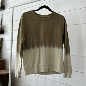 Athleta, medium, tie dye olive green, soft sweatshirt